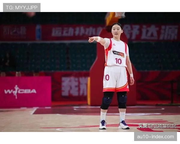 武桐桐成新疆女篮进攻发动机 场均两双数据支撑球队体系