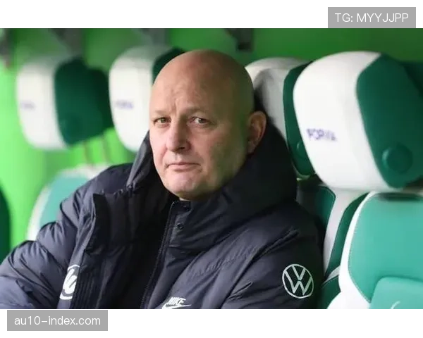 沃尔夫斯堡中场埃里克森点球破门，但防守端贡献有限